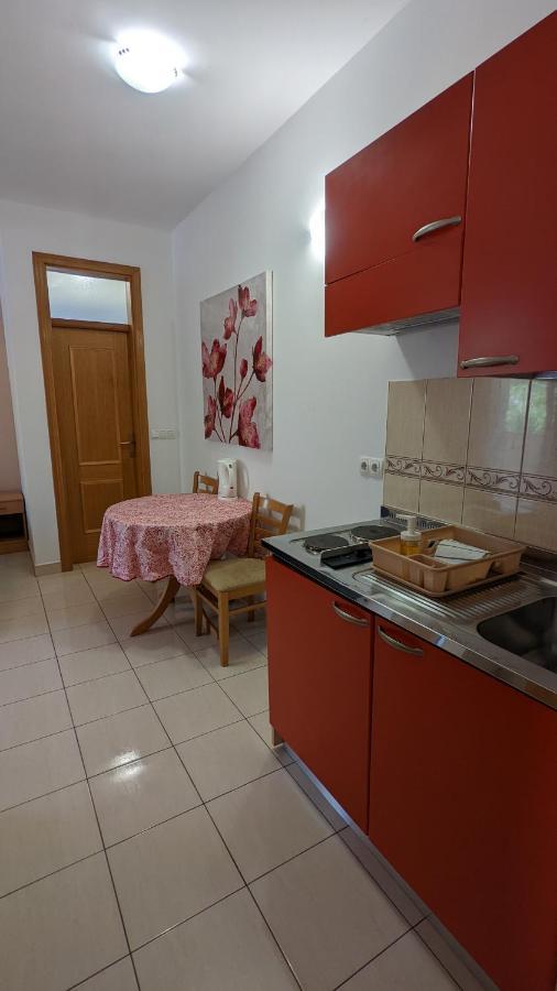 Apartments Vesna Gradac  Rom bilde