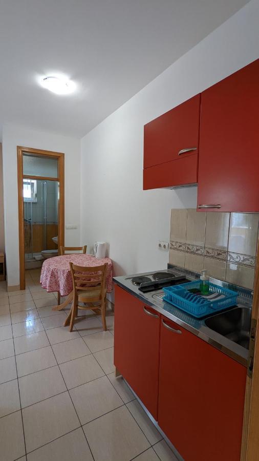 Apartments Vesna Gradac  Rom bilde