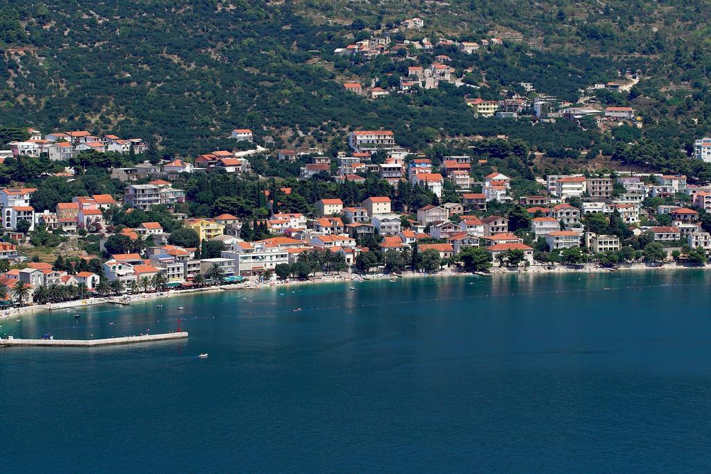Apartments Vesna Gradac  Eksteriør bilde