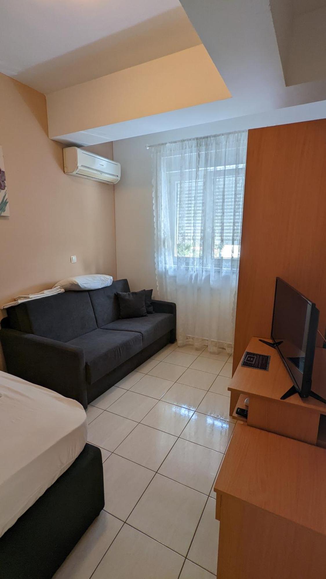 Apartments Vesna Gradac  Rom bilde